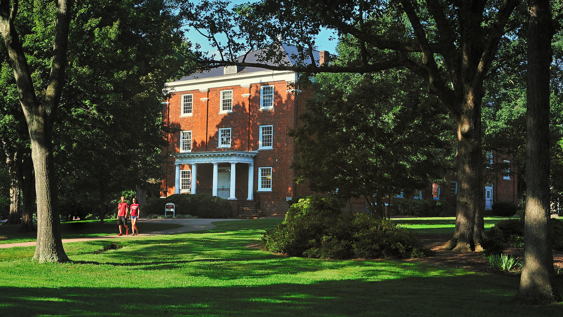 Visit Guilford College