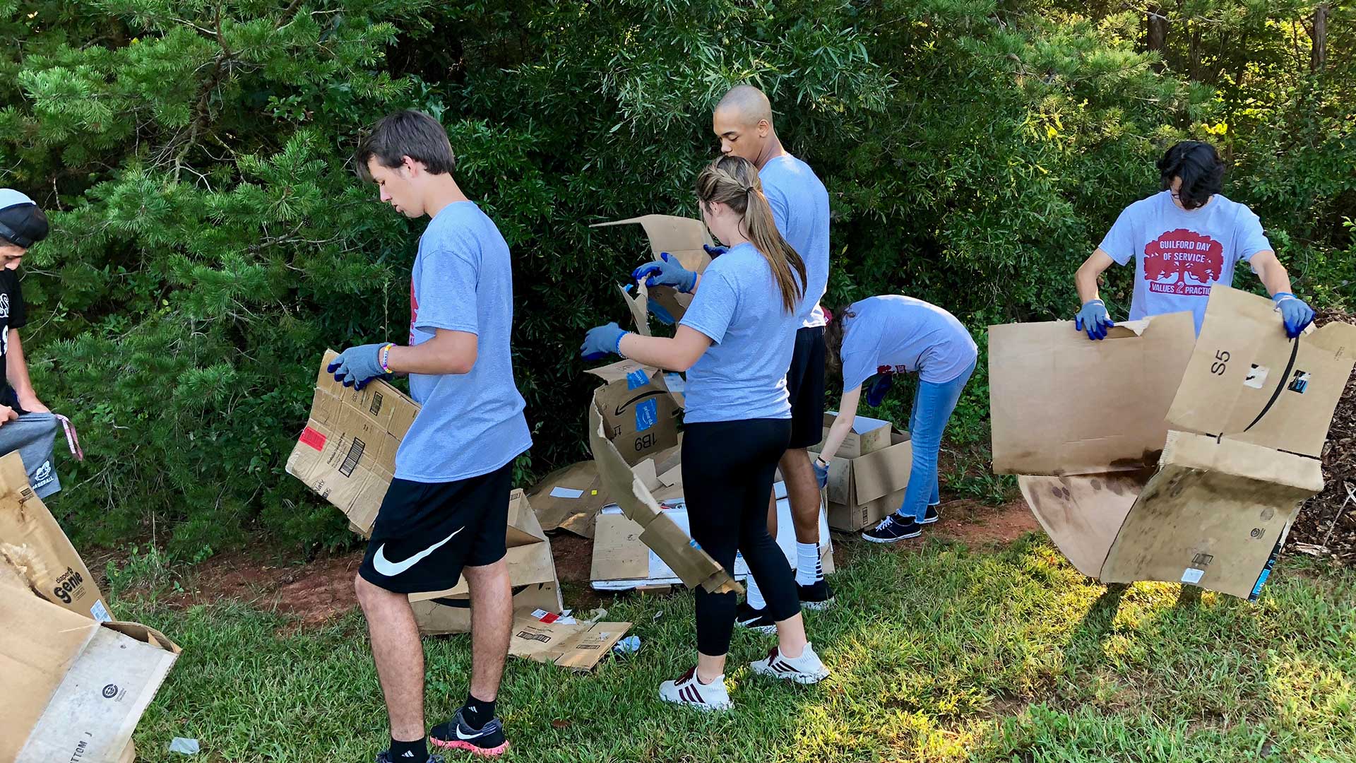 Student volunteers clean on Day of Service.