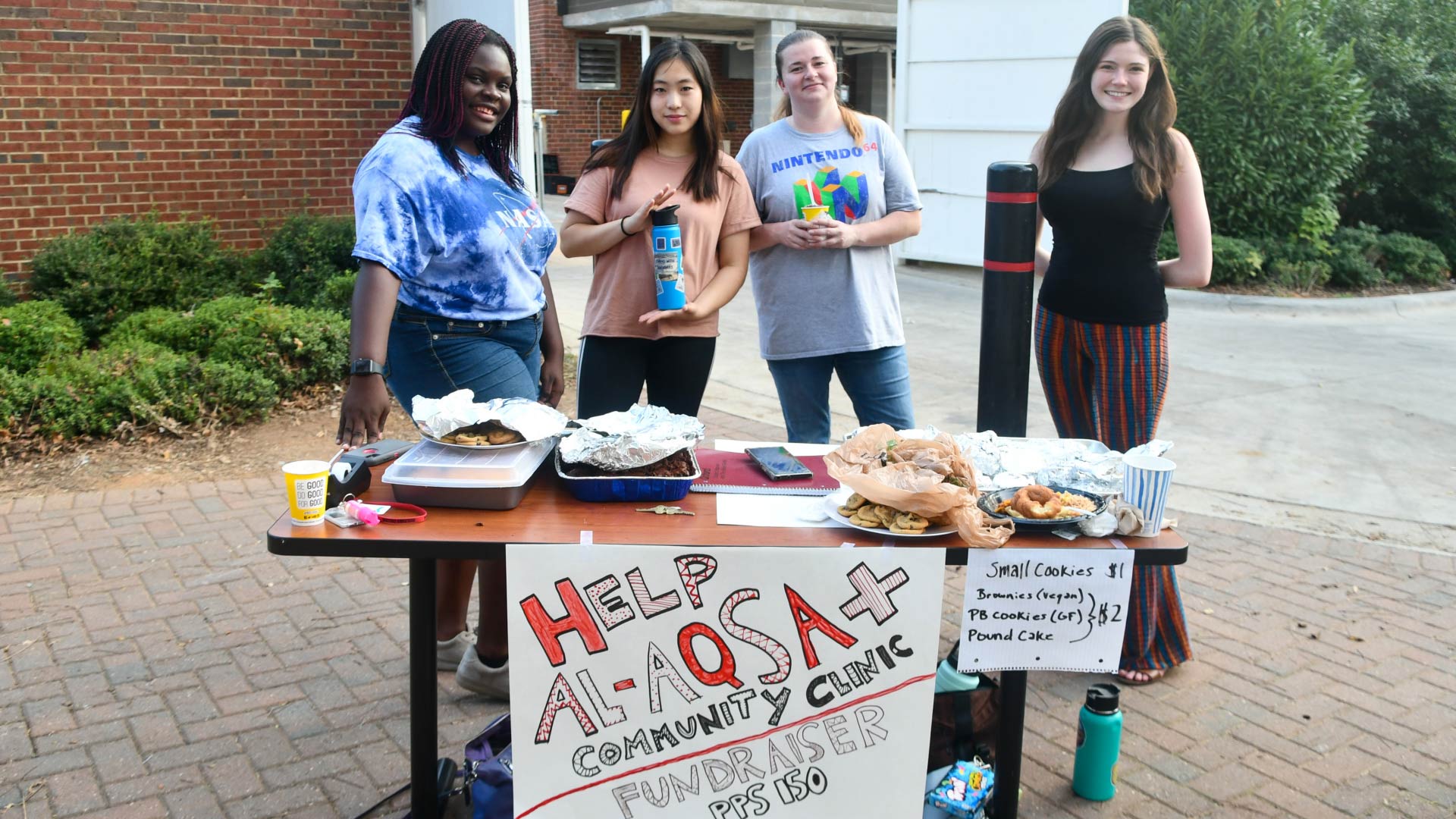 Student clubs including Al-Aqsa+ Community Clinic table at EdgeFest.