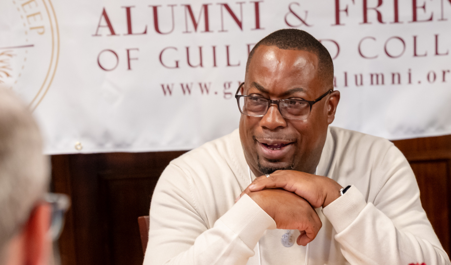 Darryl Nash '95 enjoys his reunion dinner.