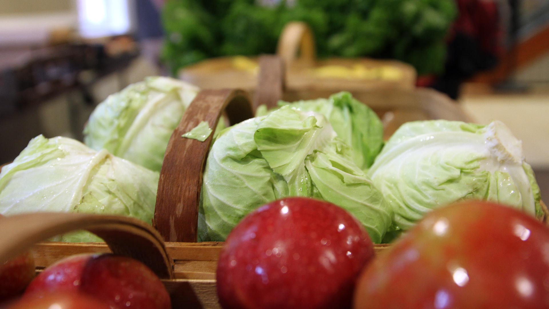 Fresh lettuce and tomatoes grown on the College Farm.