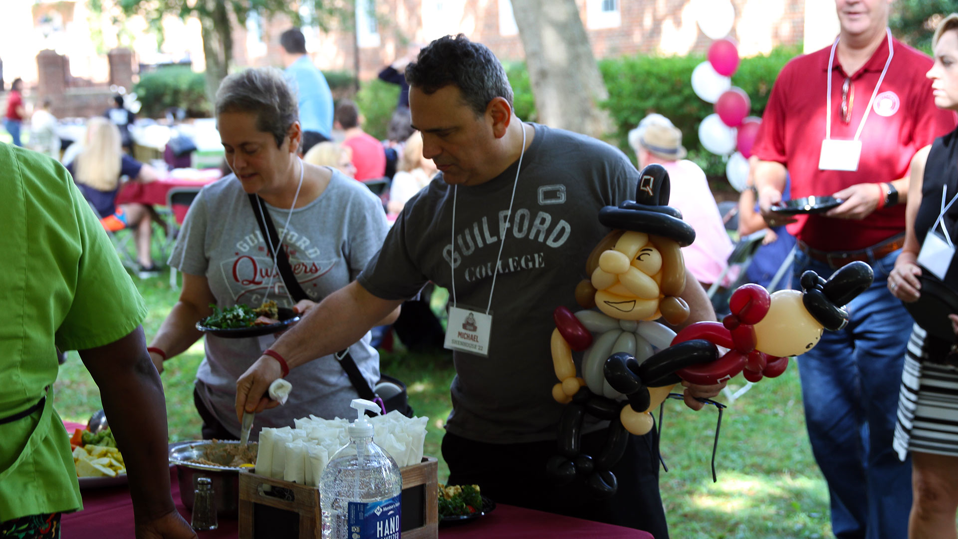 Guilfordians go through the line at Homecoming brunch.