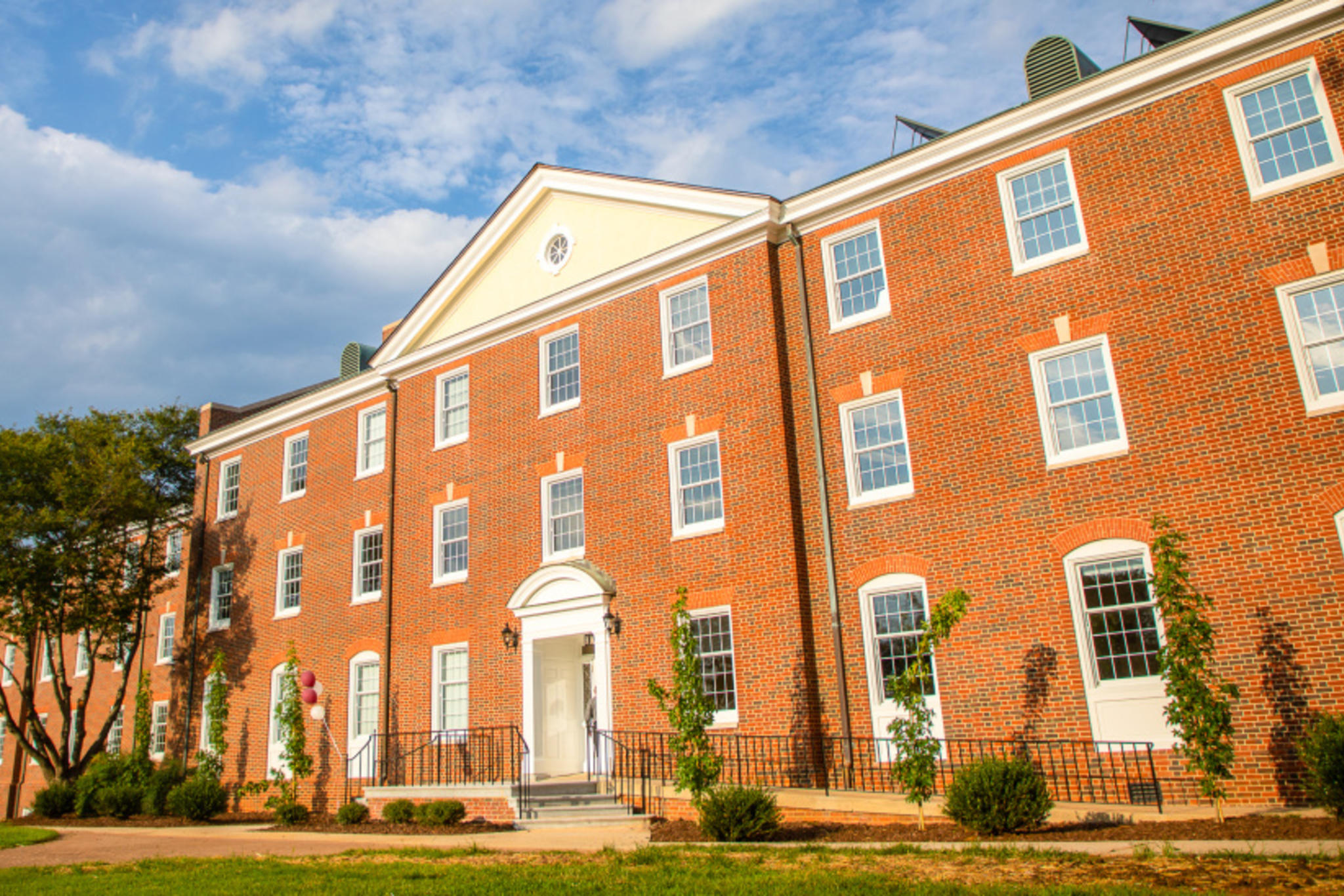 Milner Hall, Guilford College Residence Hall [GALLERY] Guilford College