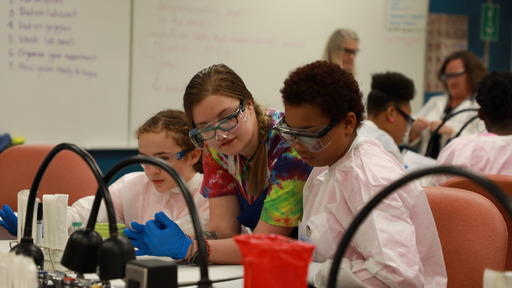 Guilford College students partner with students from Western Guilford Middle School to encourage STEM curiosity.