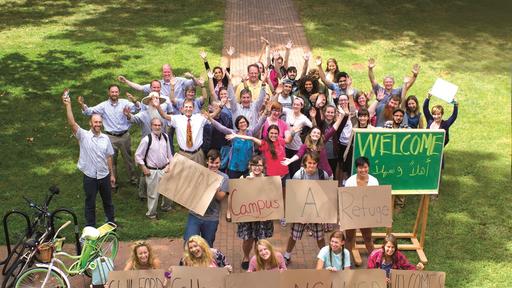 A group of ECAR volunteers. Photo by Kat Miller ’16.